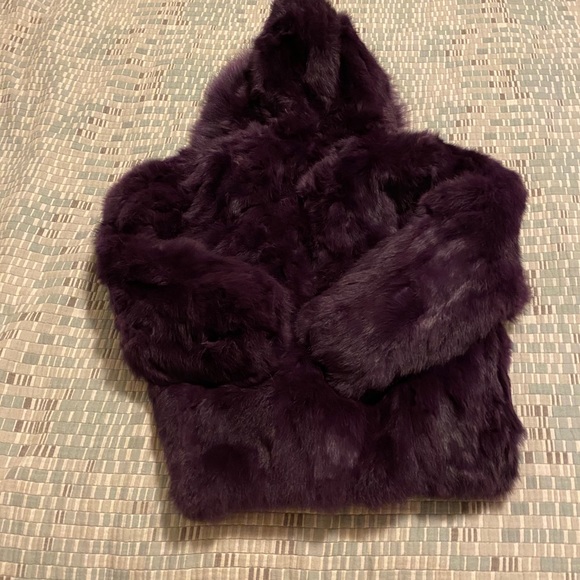 Fur coat girls - Picture 5 of 5